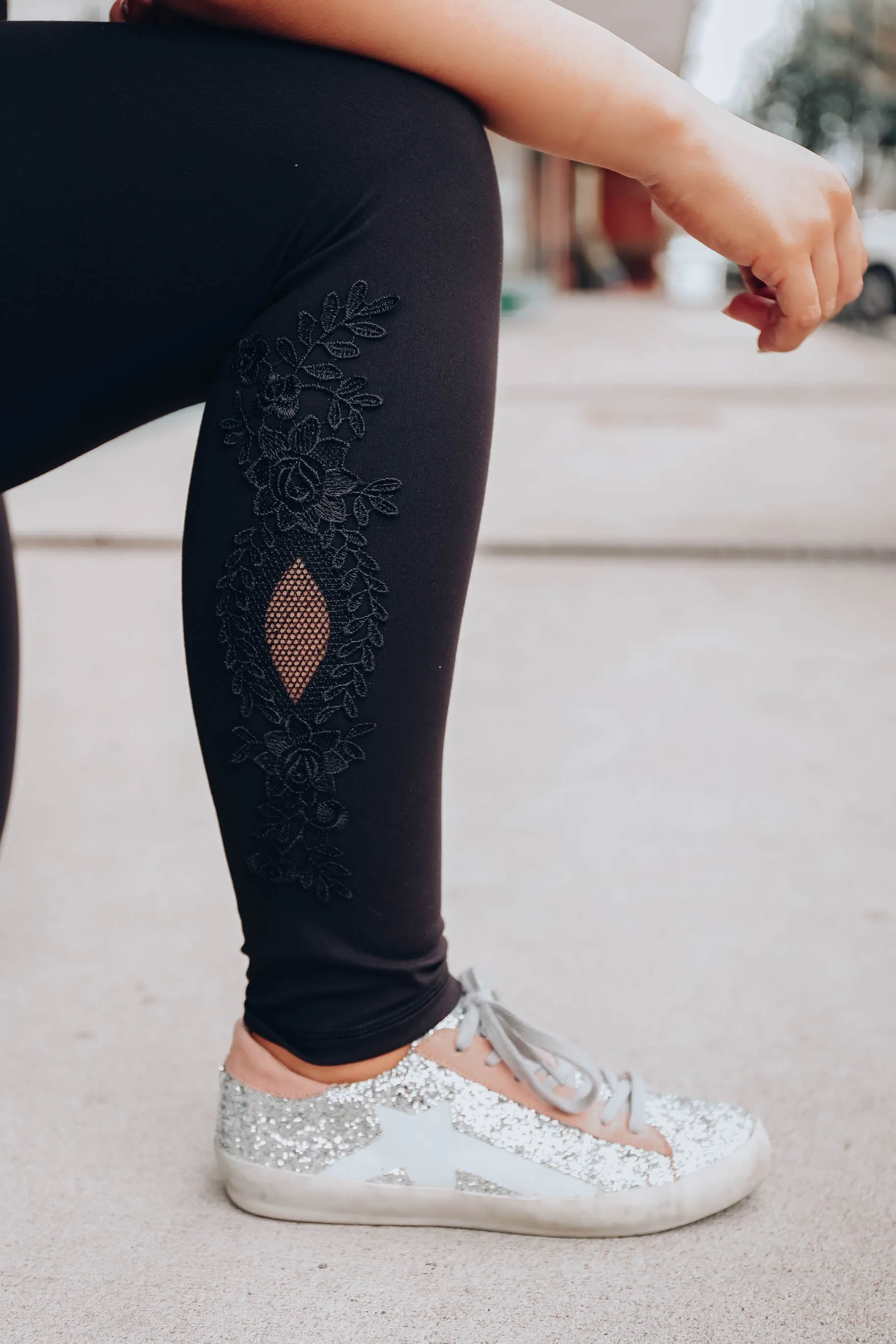 Action Floral Lace Leggings - Black - FS