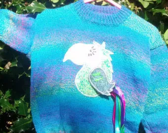 Childs handmade parrot applique Jumper