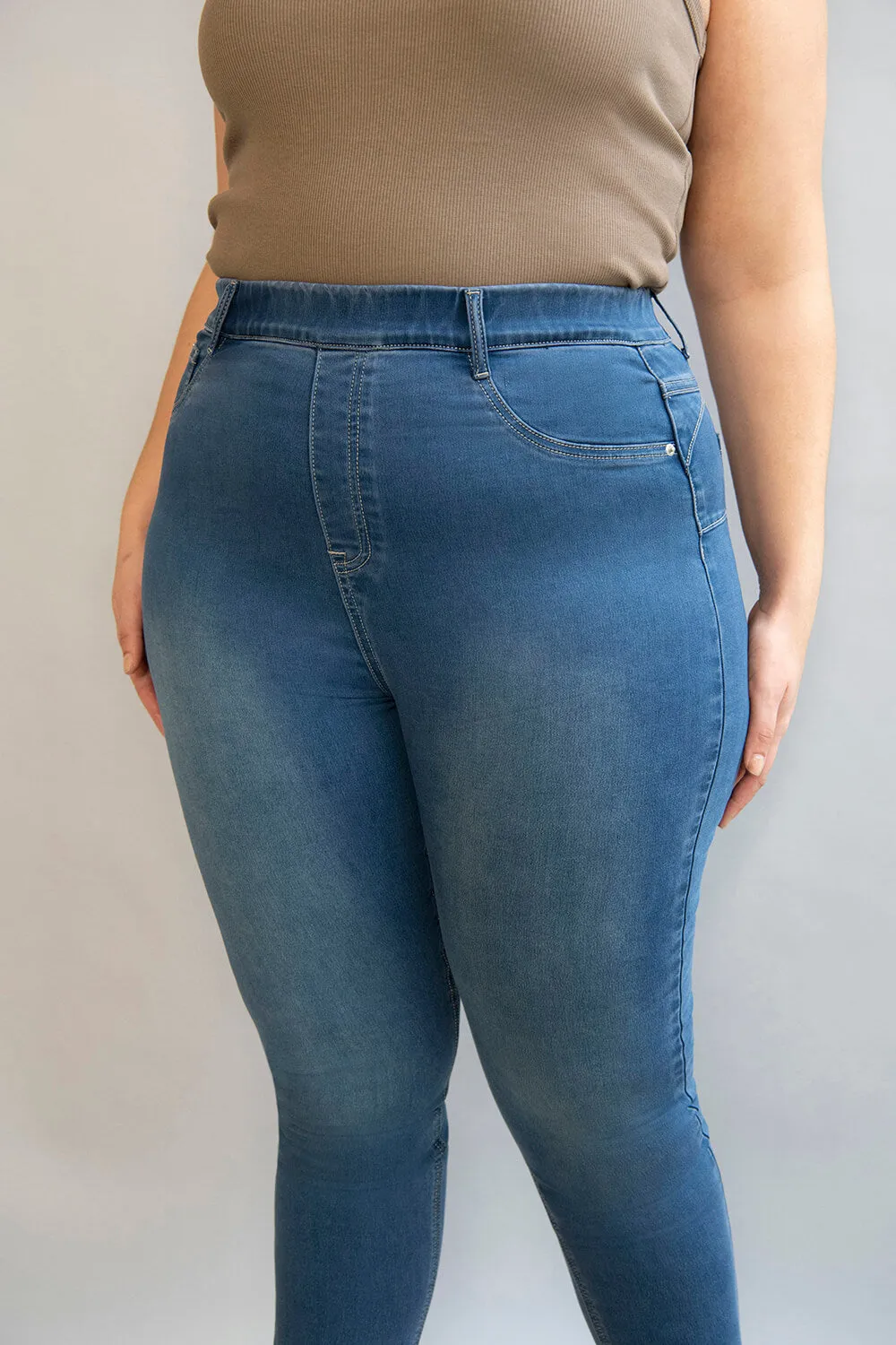 Curve Ultimate Jeggings - Mid Blue