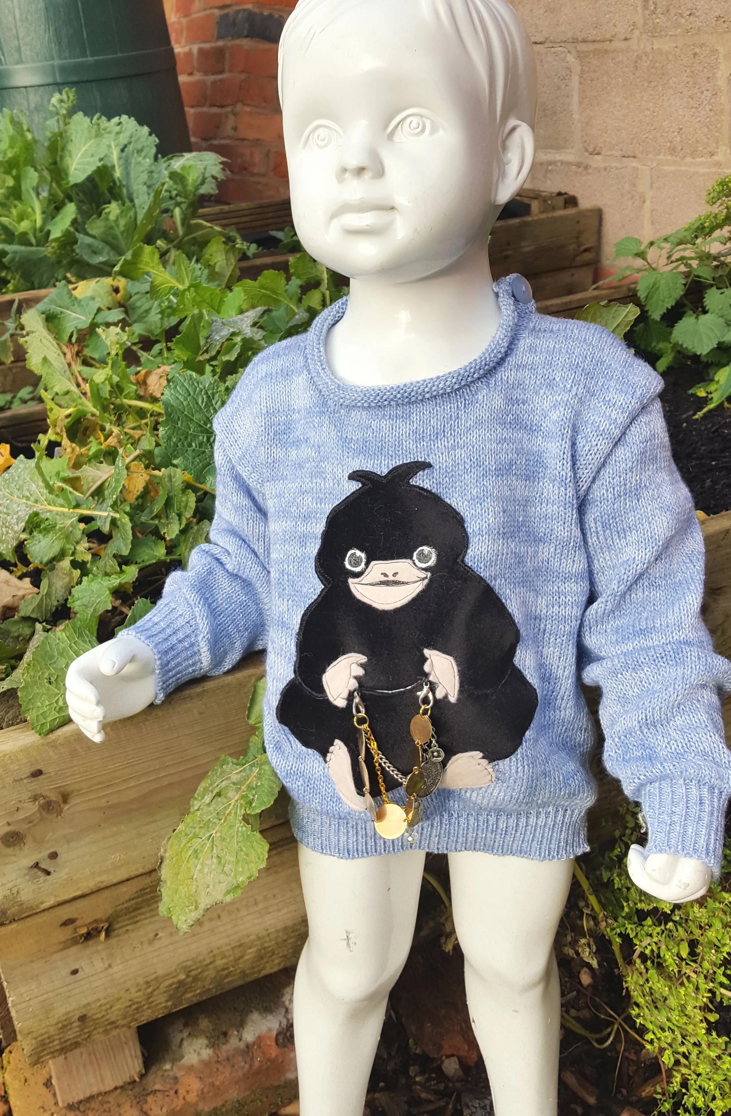 Fantastic Beasts inspired Niffler Jumper size 24 age 3. Harry Potter wizarding world