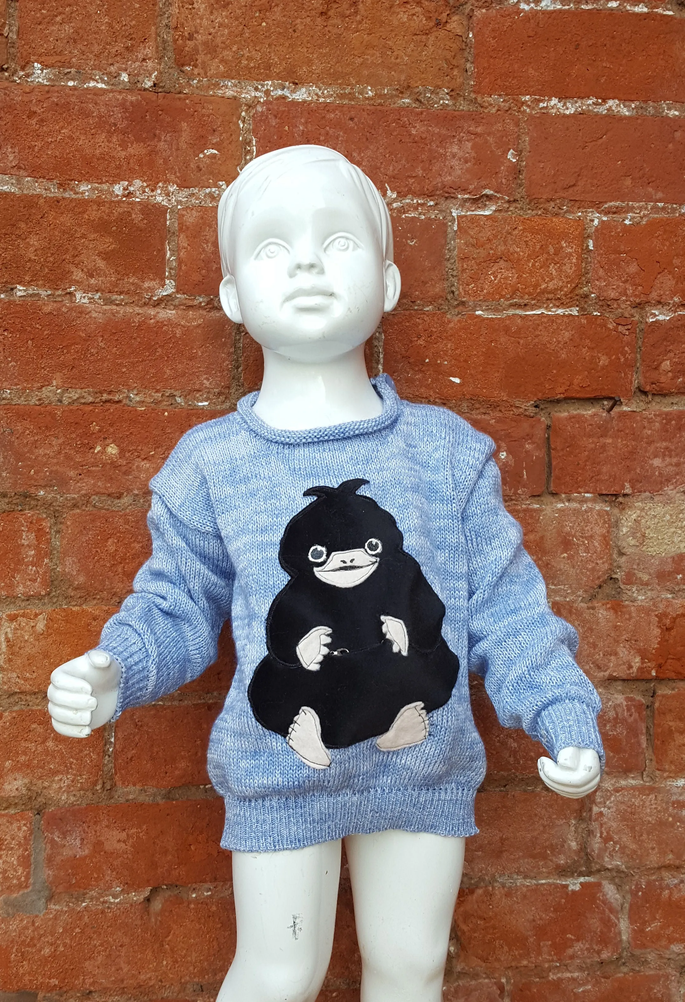 Fantastic Beasts inspired Niffler Jumper size 24 age 3. Harry Potter wizarding world