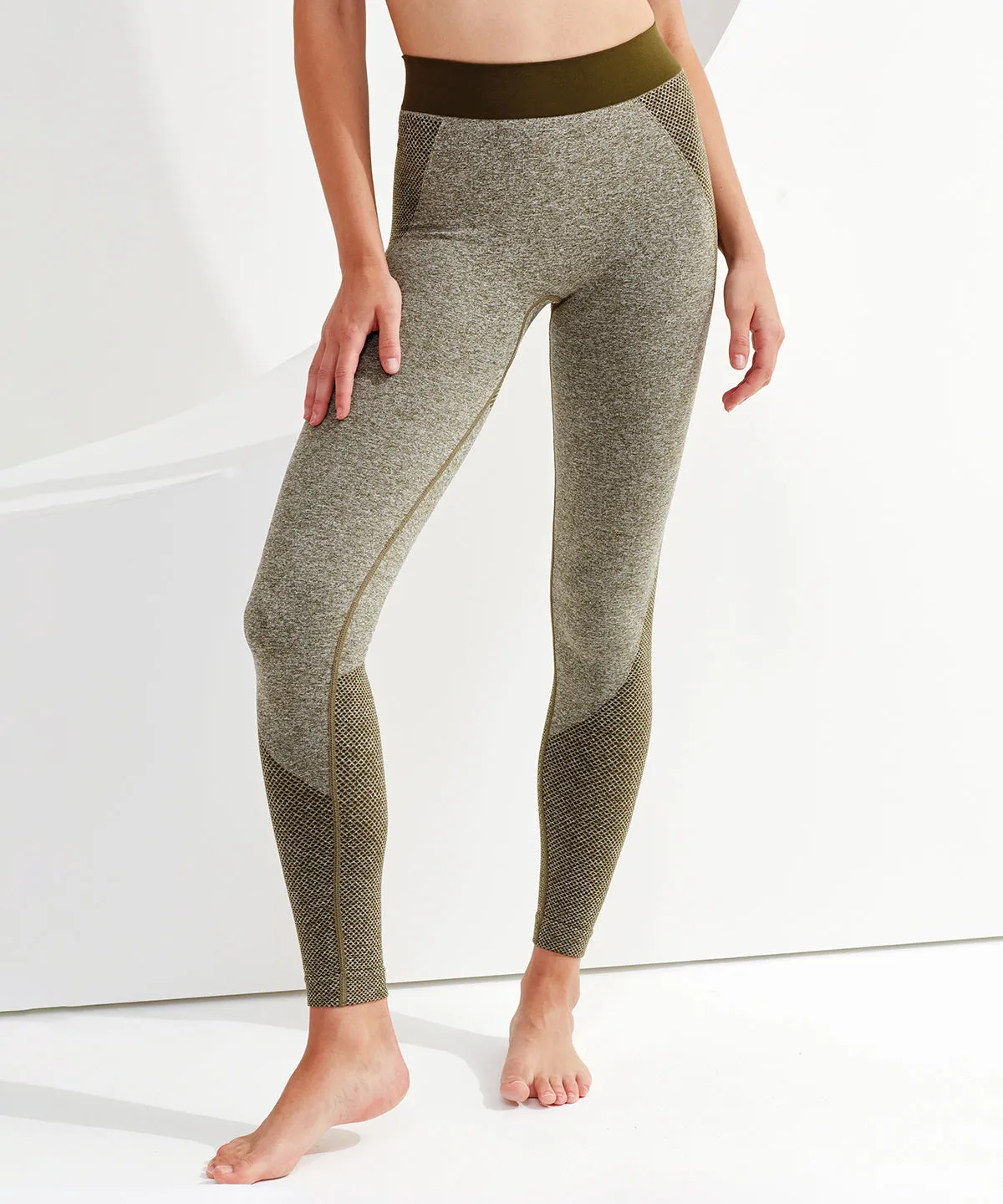 Olive - Women's TriDri® seamless '3D fit' multi-sport sculpt leggings